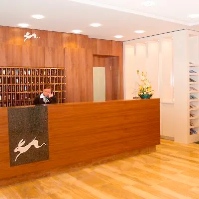 Premier Weisser Hase