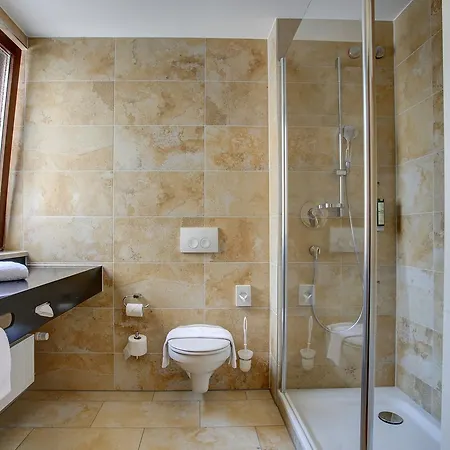 Premier Weisser Hase 3* Passau