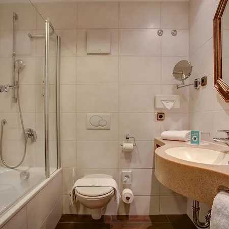 Premier Weisser Hase Hotel