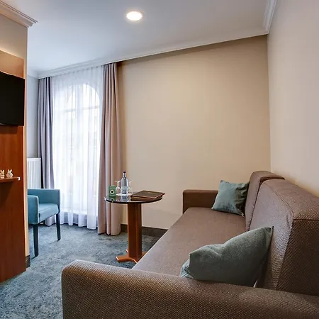 Premier Weisser Hase Hotel Passau