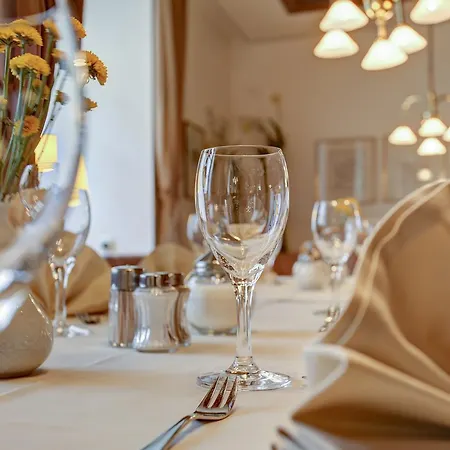 Premier Weisser Hase