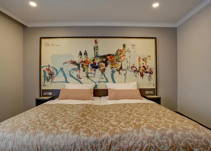 Premier Weisser Hase 3* פסאו