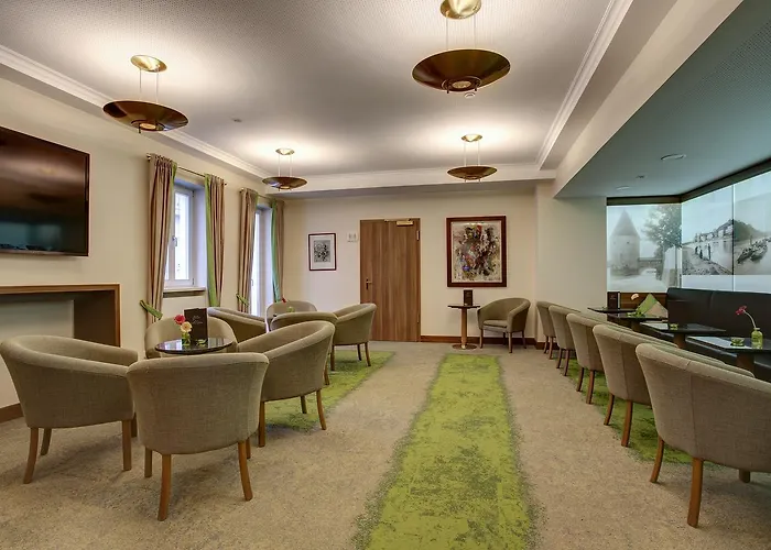 Premier Weisser Hase 3*