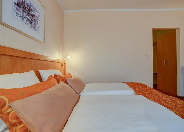 Premier Weisser Hase 3* Passau